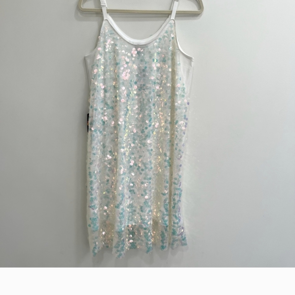 NWT Torrid White Iridescent Sequin Party Dress Size 00/M - Picture 4 of 9